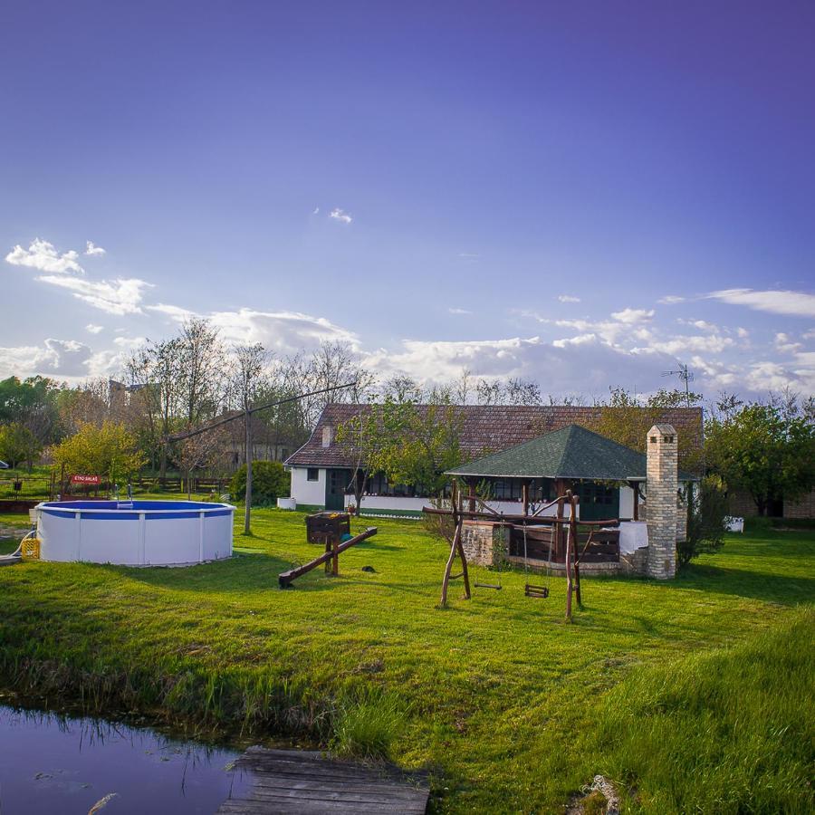 Etno Salas - Etno Ranch - Seosko Turisticko Domacinstvo Villa Palics Kültér fotó